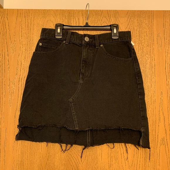Urban Outfitters Black Denim Mini Skirt - Picture 2 of 6